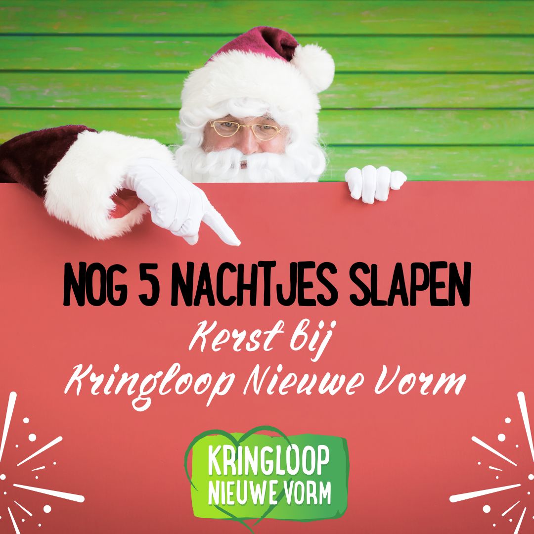Nog 5 nachtjes slapen… Maandag 20 oktober gaat onze kerstafdeling open! 🎅✨ Kom gezellig snuffelen bij Kringloop Nieuwe Vorm aan de Drenthehaven 2 in Nieuwegein.
#KerstBijDeKringloop #KringloopNieuweVorm #TweedehandsGeluk #Kerstsfeer